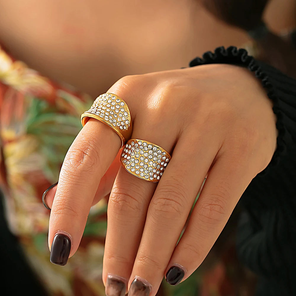 Zira Pavé Ring & Earrings Set