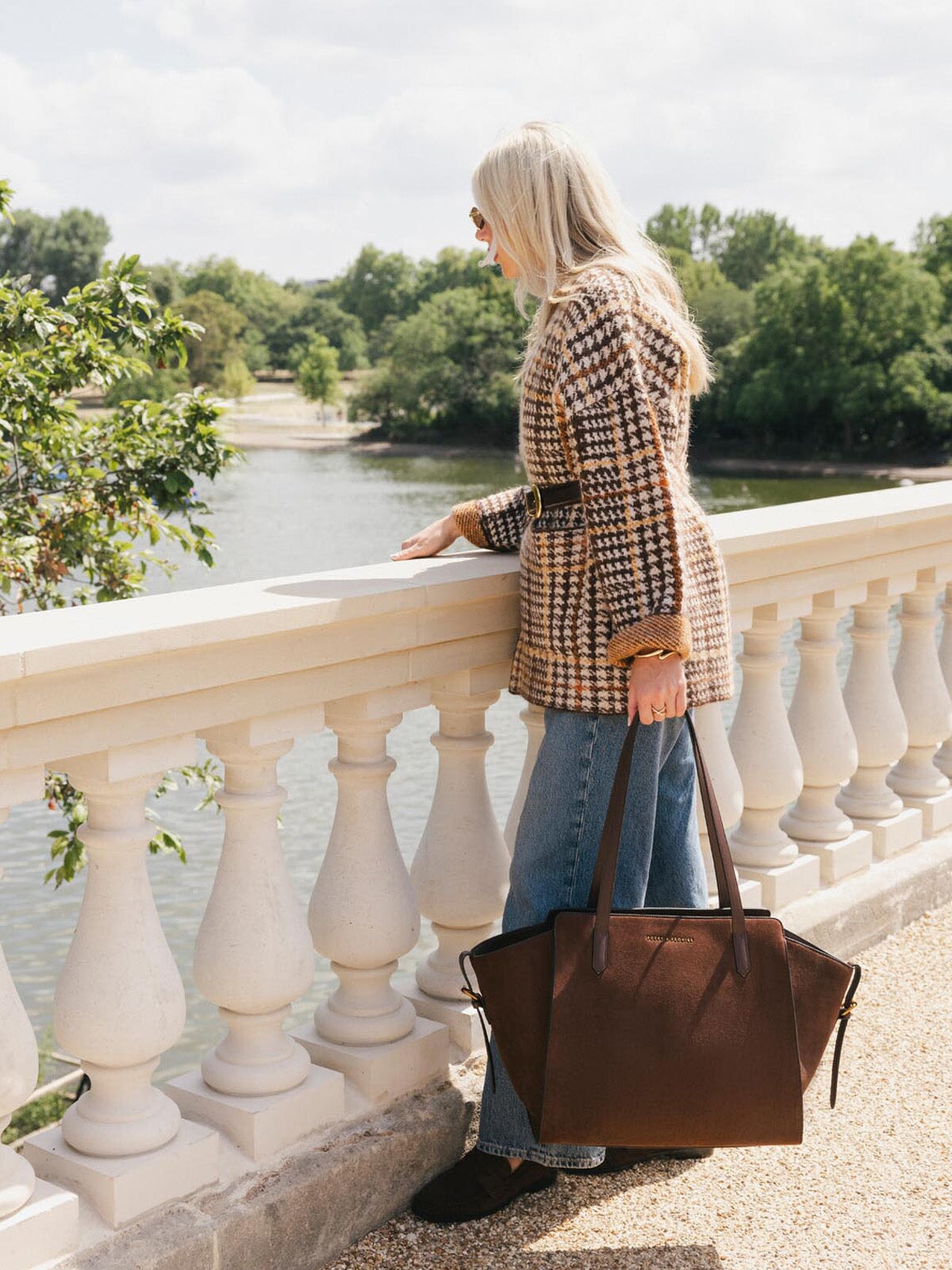 Avenue Tote Espresso Suede