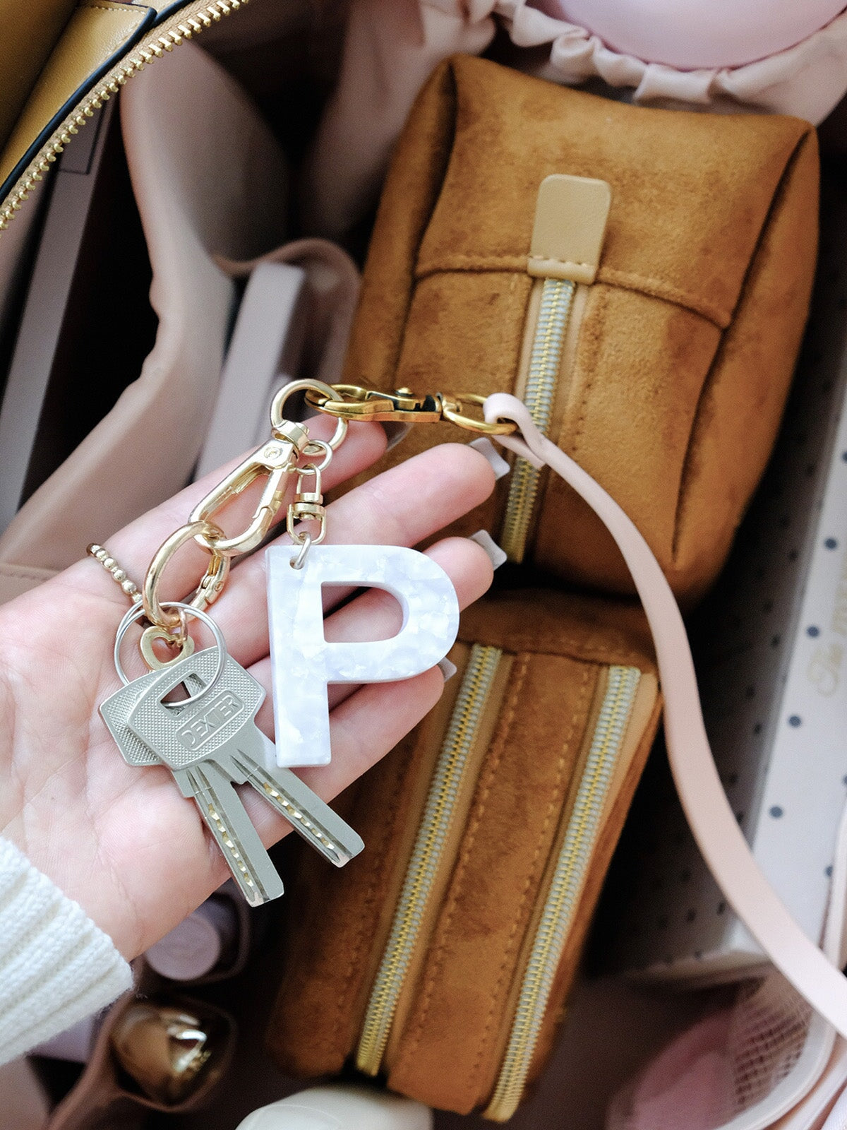 Effortless Tote Cognac Suede
