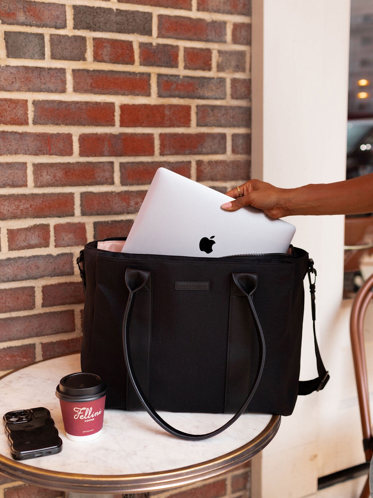 Daily Tote Black