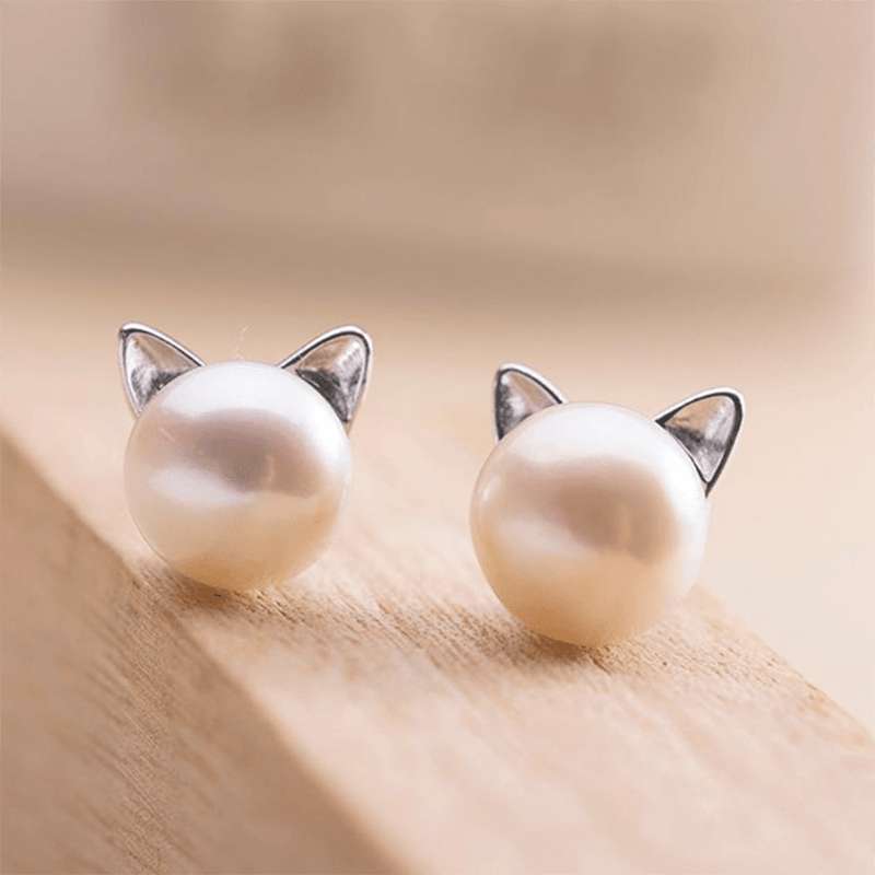 Purr & Pearl Stud Earrings